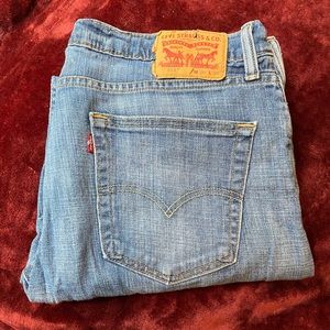 Levi’s 514 Straight Leg Jeans